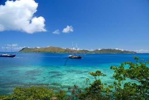中国海外宏洋集团盘中异动 股价大跌5.05%