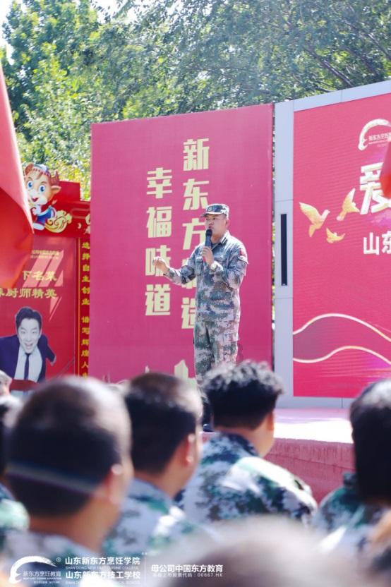 背着自己女朋友找别的女生骗色的男生是不是渣男呢？游戏画面