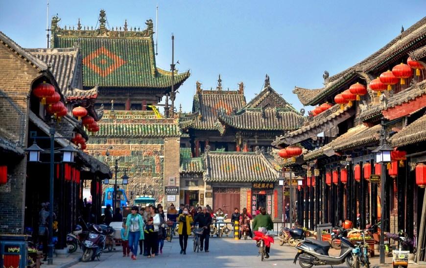 奔赴团圆 好运集结 与24年款发现同赏龙年烟火气